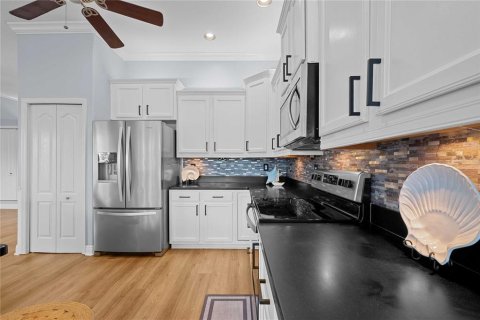 Villa ou maison à vendre à Hudson, Floride: 3 chambres, 151.43 m2 № 2101944 - photo 8