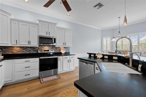 Villa ou maison à vendre à Hudson, Floride: 3 chambres, 151.43 m2 № 2101944 - photo 10