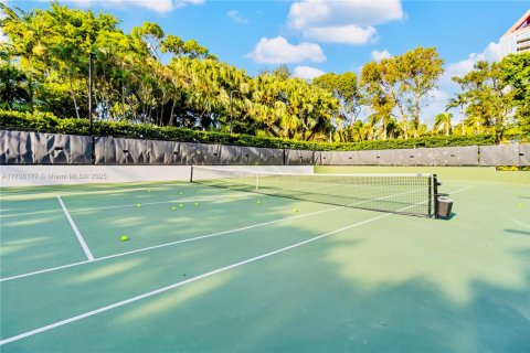 Condo in Miami, Florida, 2 bedrooms  № 1859890 - photo 29