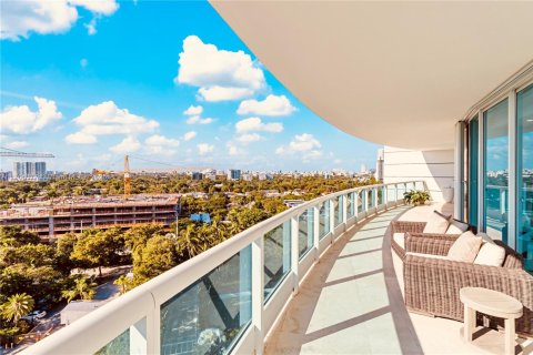 Condo in Miami, Florida, 2 bedrooms  № 1859890 - photo 20