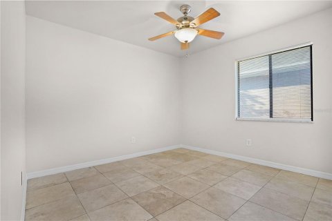 Villa ou maison à vendre à Kissimmee, Floride: 3 chambres, 125.51 m2 № 2420538 - photo 26