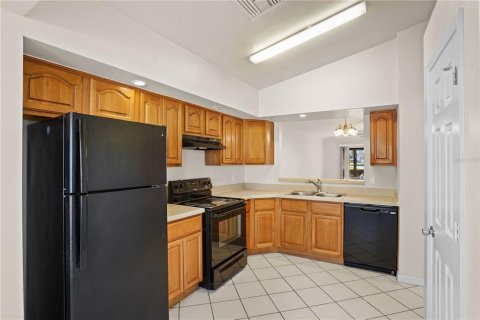 Villa ou maison à vendre à Kissimmee, Floride: 3 chambres, 125.51 m2 № 2420538 - photo 16