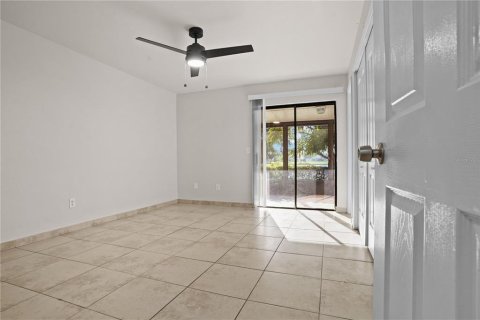 Villa ou maison à vendre à Kissimmee, Floride: 3 chambres, 125.51 m2 № 2420538 - photo 22
