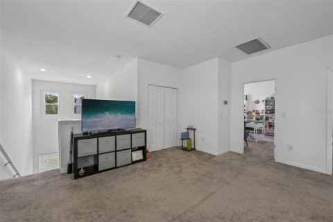 House in Palmetto, Florida 4 bedrooms, 201.04 sq.m. № 2222704 - photo 18