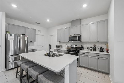 House in Palmetto, Florida 4 bedrooms, 201.04 sq.m. № 2222704 - photo 9
