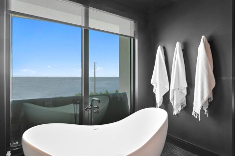 Copropriété à vendre à Tampa, Floride: 3 chambres, 472.87 m2 № 2212682 - photo 23