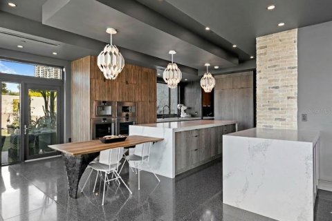 Copropriété à vendre à Tampa, Floride: 3 chambres, 472.87 m2 № 2212682 - photo 7