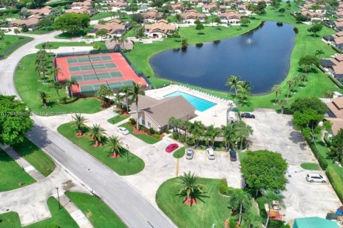 Touwnhouse à louer à Boca Raton, Floride: 3 chambres, 122.45 m2 № 2086638 - photo 12