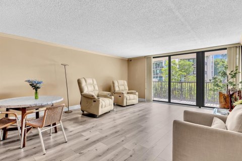 Condo in Fort Lauderdale, Florida, 2 bedrooms № 2247830 - photo 12