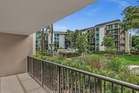 Condo in Fort Lauderdale, Florida, 2 bedrooms № 2247830 - photo 17
