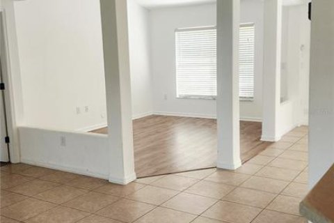 Casa en alquiler en Port Charlotte, Florida, 4 dormitorios, 208.01 m2 № 1895035 - foto 9