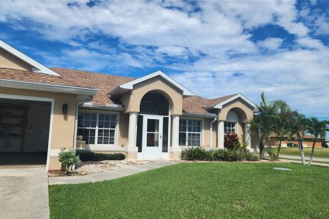 Casa en alquiler en Port Charlotte, Florida, 4 dormitorios, 208.01 m2 № 1895035 - foto 18
