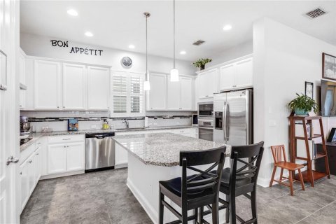 Villa ou maison à vendre à Orlando, Floride: 3 chambres, 151.71 m2 № 1912894 - photo 4