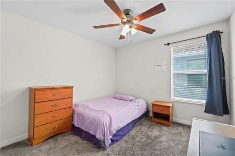 House in Orlando, Florida 5 bedrooms, 245.08 sq.m. № 1910078 - photo 26