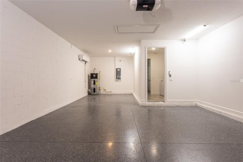 Casa en alquiler en Daytona Beach, Florida, 3 dormitorios, 181.35 m2 № 1907925 - foto 23