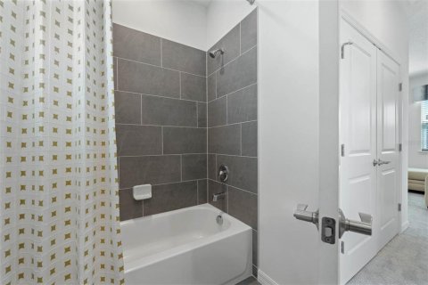 Купить виллу или дом в Дебари, Флорида 12 комнат, 163.51м2, № 1915020 - фото 25