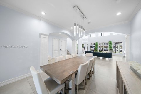 House in Fort Lauderdale, Florida 6 bedrooms, 429.39 sq.m. № 2068859 - photo 16