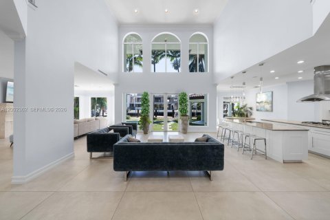 House in Fort Lauderdale, Florida 6 bedrooms, 429.39 sq.m. № 2068859 - photo 17