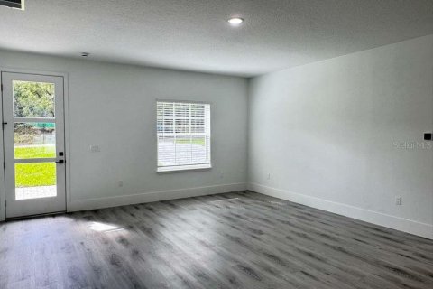 House in Citrus Springs, Florida 4 bedrooms, 164.81 sq.m. № 2378987 - photo 10