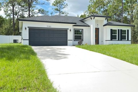 House in Citrus Springs, Florida 4 bedrooms, 164.81 sq.m. № 2378987