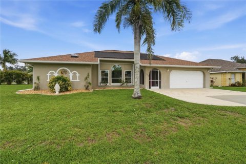 Casa en Punta Gorda, Florida 3 dormitorios, 207.73 m2 № 2258262