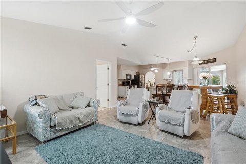 Casa en venta en Punta Gorda, Florida, 3 dormitorios, 207.73 m2 № 2258262 - foto 10