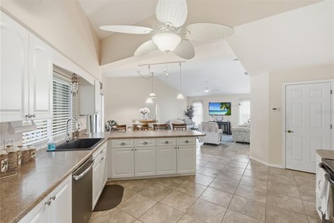 Casa en venta en Punta Gorda, Florida, 3 dormitorios, 207.73 m2 № 2258262 - foto 15