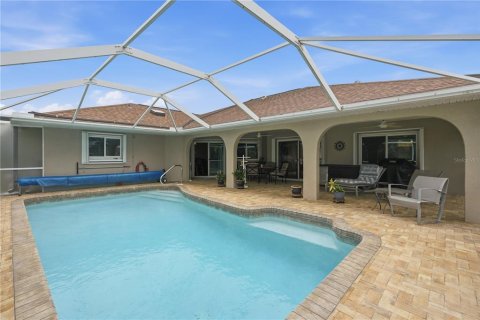 Casa en venta en Punta Gorda, Florida, 3 dormitorios, 207.73 m2 № 2258262 - foto 5