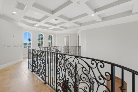 Villa ou maison à vendre à Pompano Beach, Floride: 6 chambres, 401.52 m2 № 1985703 - photo 27