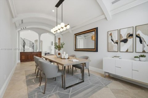 Villa ou maison à vendre à Pompano Beach, Floride: 6 chambres, 401.52 m2 № 1985703 - photo 15