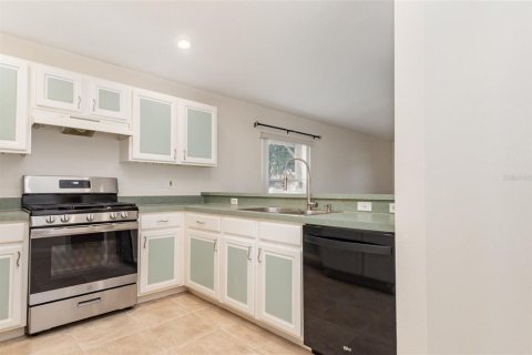 House in Lake Wales, Florida 3 bedrooms, 162.02 sq.m. № 1873817 - photo 9