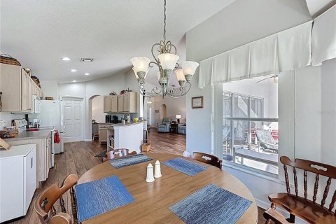 House in Clermont, Florida 2 bedrooms, 144.37 sq.m. № 1855411 - photo 23