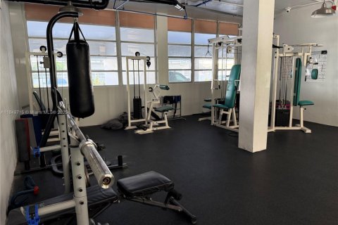 Купить кондоминиум в Майами-Бич, Флорида 1 спальня, 67.82м2, № 1957774 - фото 26