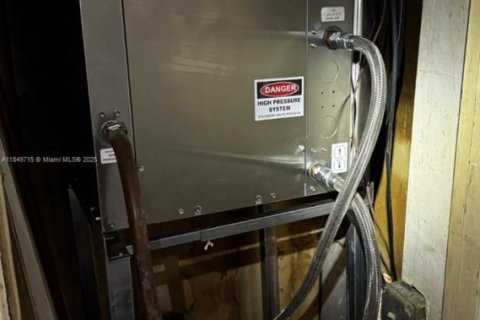 Купить кондоминиум в Майами-Бич, Флорида 1 спальня, 67.82м2, № 1957774 - фото 8