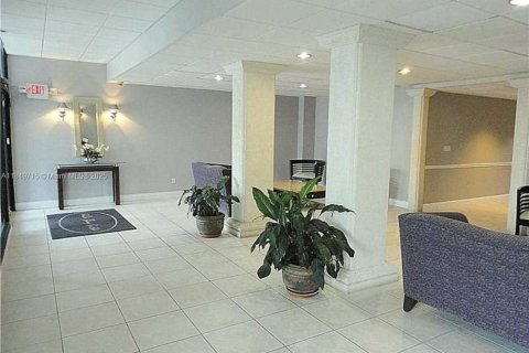 Купить кондоминиум в Майами-Бич, Флорида 1 спальня, 67.82м2, № 1957774 - фото 6