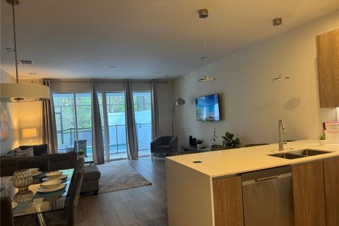 Touwnhouse à vendre à Clermont, Floride: 3 chambres, 172.05 m2 № 2419829 - photo 8
