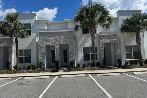 Touwnhouse à Clermont, Floride 3 chambres, 172.05 m2 № 2419829