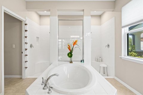 Casa en venta en Sarasota, Florida, 5 dormitorios, 323.3 m2 № 1751965 - foto 24