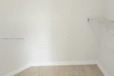 Copropriété à louer à Miramar, Floride: 1 chambre, 67.82 m2 № 1964691 - photo 9