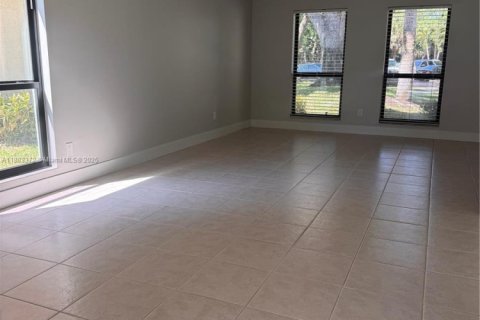 Adosado en alquiler en Palm Beach Gardens, Florida, 3 dormitorios, 132.85 m2 № 1929679 - foto 6