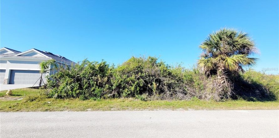 Terrain à Port Charlotte, Floride № 2205757