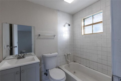 Casa en venta en Wauchula, Florida, 7 dormitorios, 288.46 m2 № 1559833 - foto 11