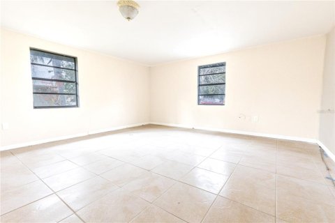 Casa en venta en Wauchula, Florida, 7 dormitorios, 288.46 m2 № 1559833 - foto 16