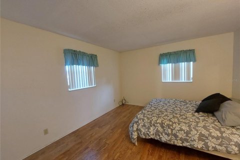 Villa ou maison à vendre à Eustis, Floride: 3 chambres, 139.45 m2 № 2408906 - photo 28