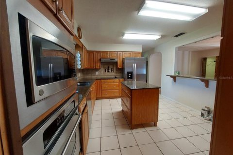 Villa ou maison à vendre à Eustis, Floride: 3 chambres, 139.45 m2 № 2408906 - photo 18