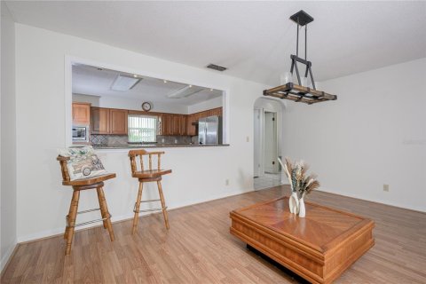 Villa ou maison à vendre à Eustis, Floride: 3 chambres, 139.45 m2 № 2408906 - photo 12