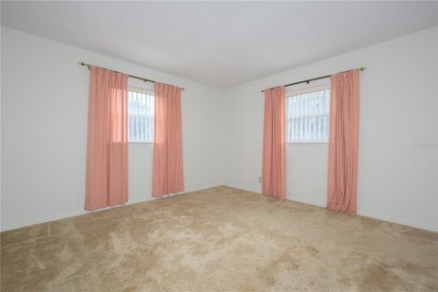 Villa ou maison à vendre à Eustis, Floride: 3 chambres, 139.45 m2 № 2408906 - photo 21