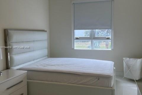 Снять в аренду кондоминиум в Дорал, Флорида 3 спальни, 169.18м2, № 2006401 - фото 4