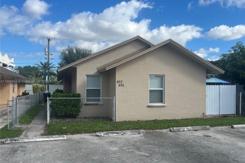 Immobilier commercial à vendre à Hialeah, Floride: 154.12 m2 № 2014759 - photo 9