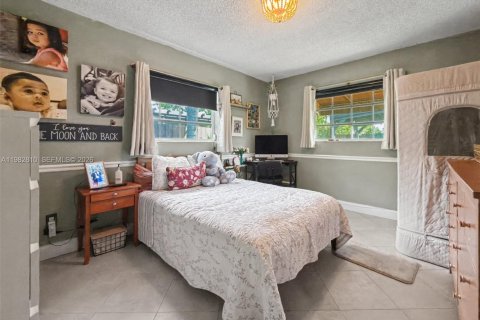 Купить виллу или дом в Майами-Лейкс, Флорида 4 спальни, 195.09м2, № 2050143 - фото 19